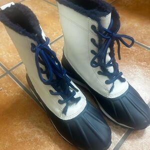 Tory Burch Sport White and Navy Lace-Up Winter Boots